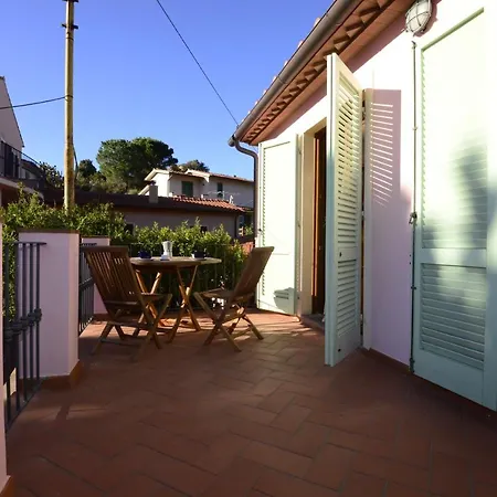Patresi Mare Apartment *