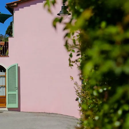 Patresi Mare Apartment *